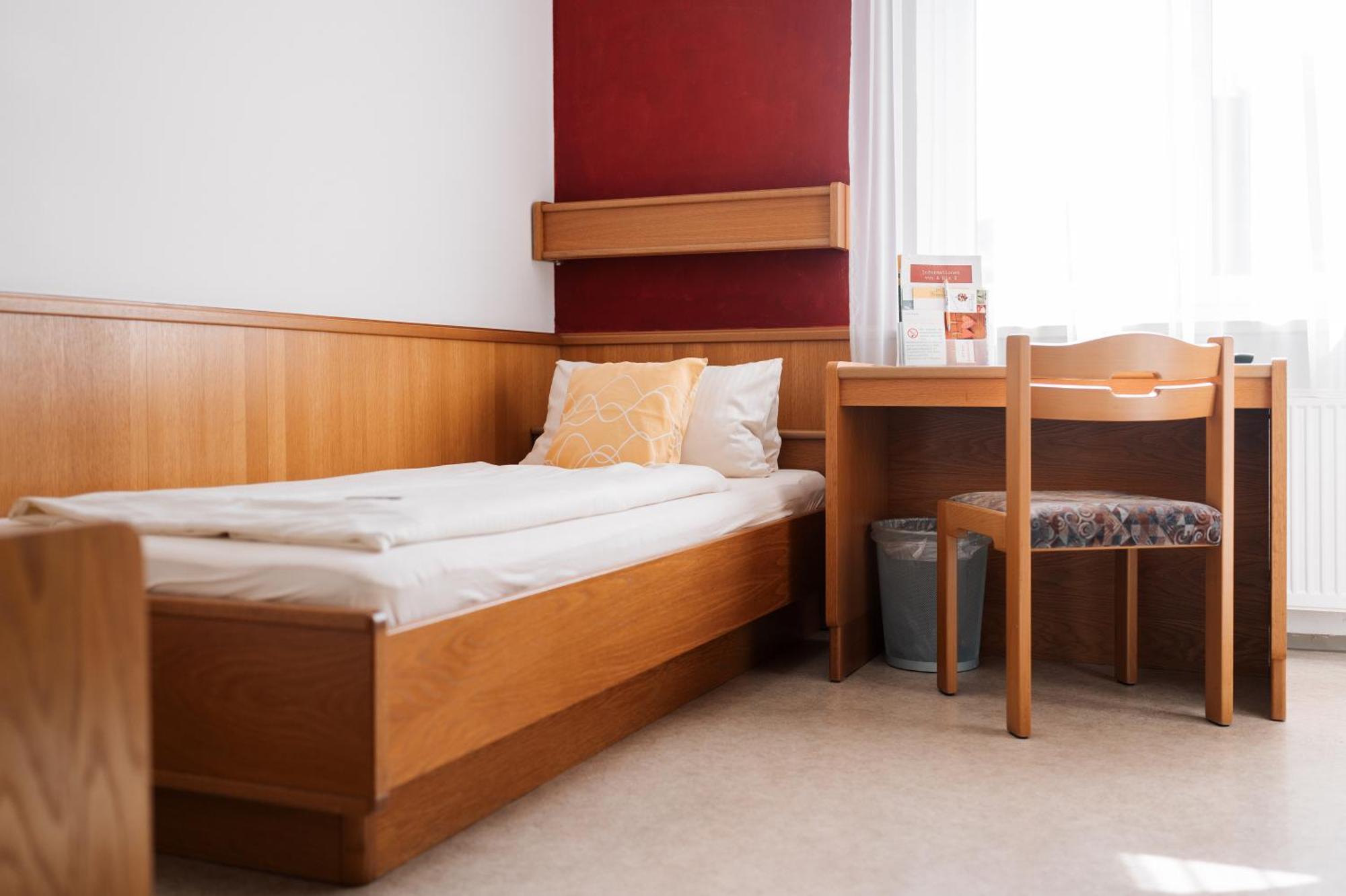 Hotel Weisses Ross Konnersreuth ภายนอก รูปภาพ