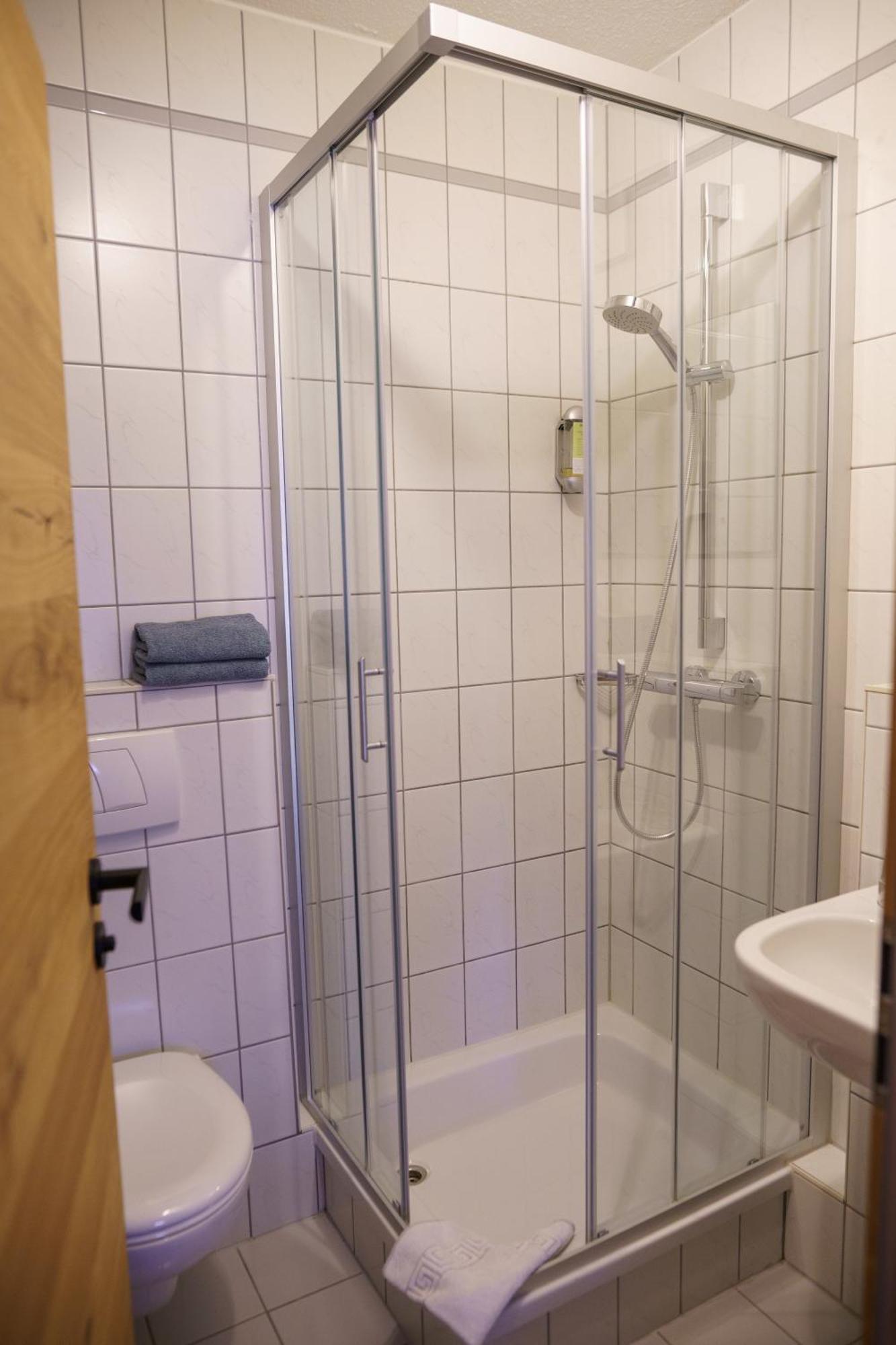 Hotel Weisses Ross Konnersreuth ภายนอก รูปภาพ